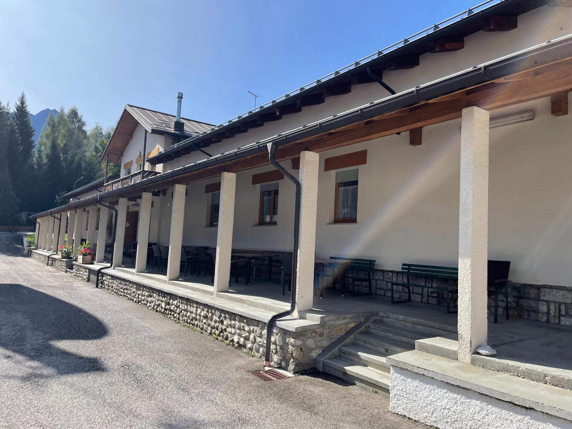 Lunga Via Delle Dolomiti Hotel Calalzo di Cadore Exterior foto