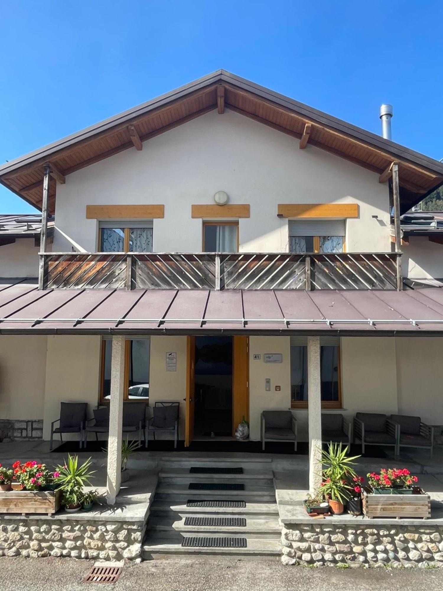 Lunga Via Delle Dolomiti Hotel Calalzo di Cadore Exterior foto
