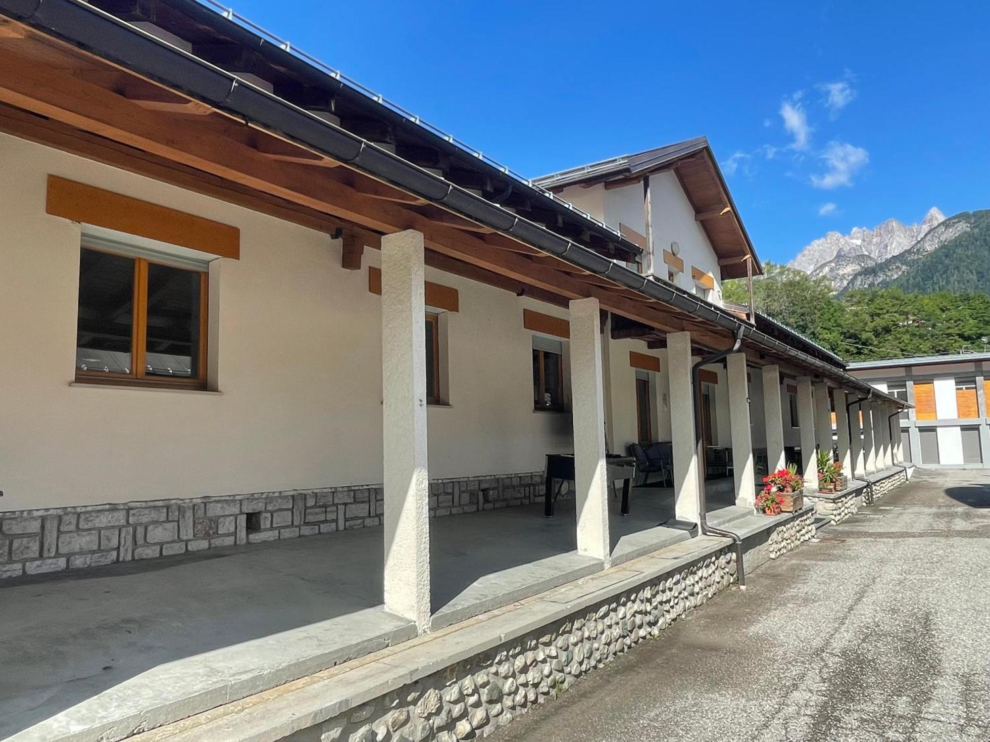 Lunga Via Delle Dolomiti Hotel Calalzo di Cadore Exterior foto